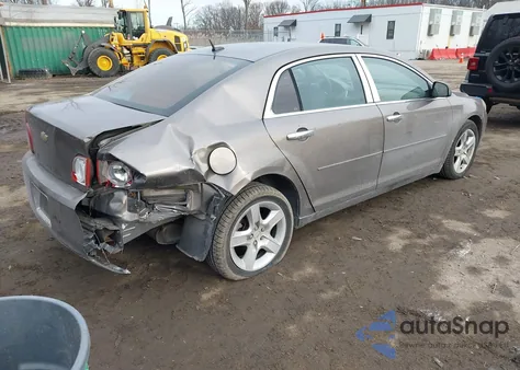 2010 Chevrolet Malibu Ls from USA, damaged, VIN 1G1ZB5EB0AF264819